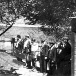 Poprava sedmi mužů v obci Živohošť na Příbramsku dne 7. května 1945 - náčrtek místa popravy (zdroj: ABS)