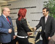 Kuvajtský velvyslanec v České republice J. E. Ayman Al-Adsani navštívil ÚSTR a ABS