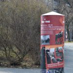 Výstavní sloup na Vítězném náměstí v Praze 6