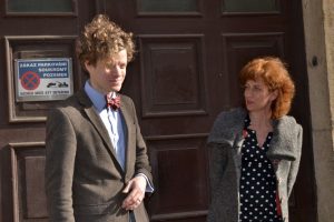 Matěj Chytil, příbuzný popraveného Miloslava Jebavého, s koordinátorkou projektu Poslední adresa Editou Jirákovou