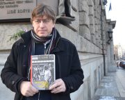 ROZHOVOR: Petr Blažek o nové knize Happeningem proti totalitě