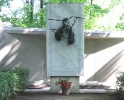 UDÁLOST: Pietní akt v Ďáblicích za oběti komunistického režimu