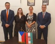 ÚSTR navázal spolupráci s maďarským Výborem národní paměti