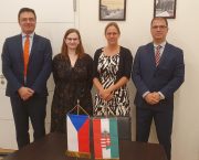 ÚSTR navázal spolupráci s maďarským Výborem národní paměti