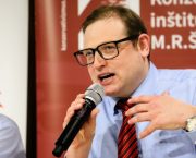 Obětem politických poprav jsme chtěli vrátit jména i tváře