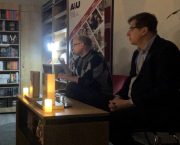 Literární večer ve Lvově proběhl při svíčkách a v kabátech