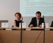 Workshop v Paláci Archa propojil historiky i mladé badatele