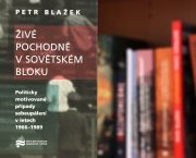 Knihu Živé pochodně recenzovali v Times Literary Supplement