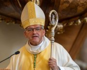 Pouť smíření v Želivě připomněla internované kněze a řeholníky